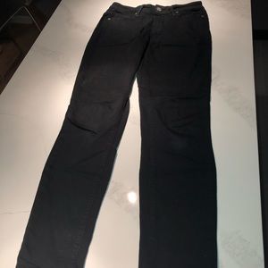 Euc black Paige verdugo ultra skinny jeans size 26